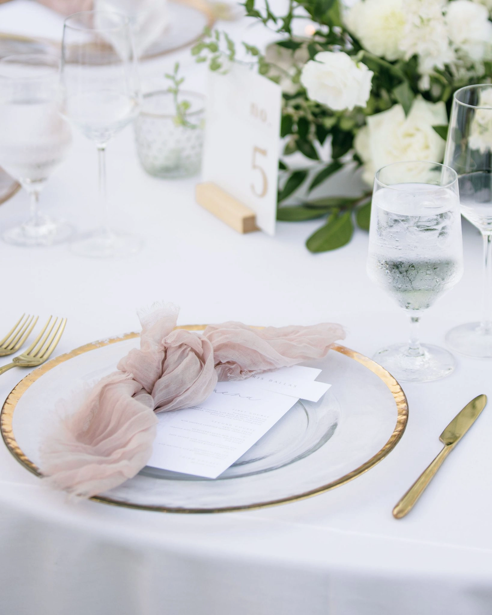 AdamsonHouseWedding_MalibuWedding_GeoffampLyndsiPhotography_Details40
